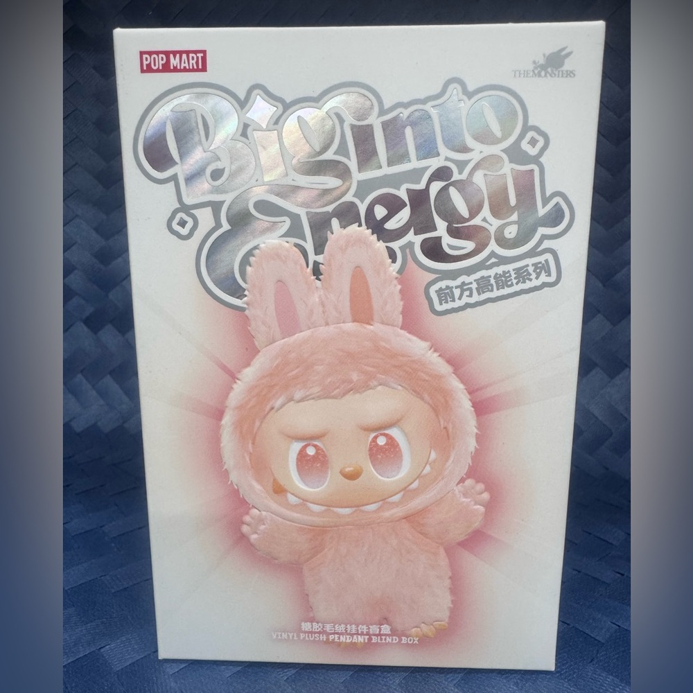 💯 Authentic POP MART Big Into Energy